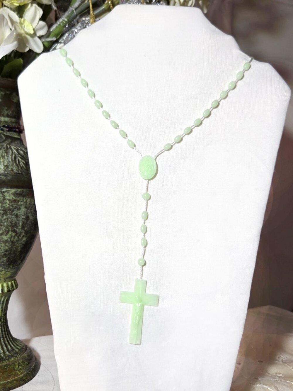 ✝️Glow in The Dark Light Green Long Catholic Praying Rosary Beads Holy Religious